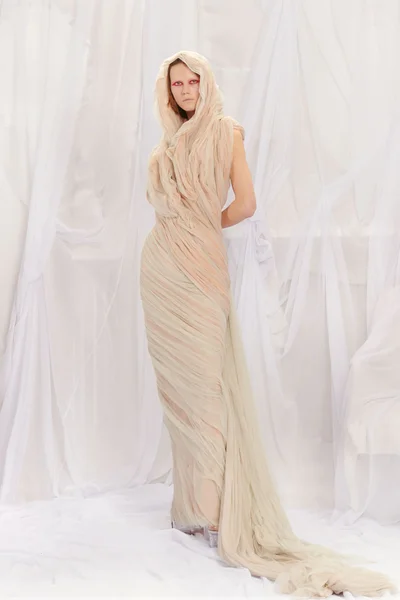 Look 31